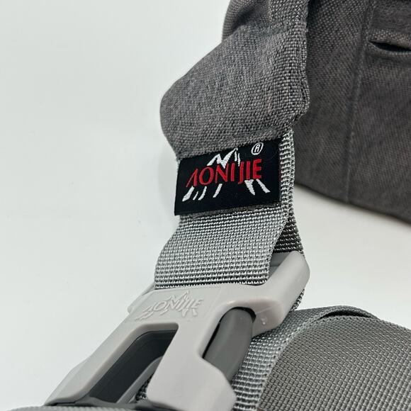 AONIJIE Outdoor Sports Waist Bag Fanny Pack 2 Zip and One Hook and Loop Pocket - Picture 8 of 9